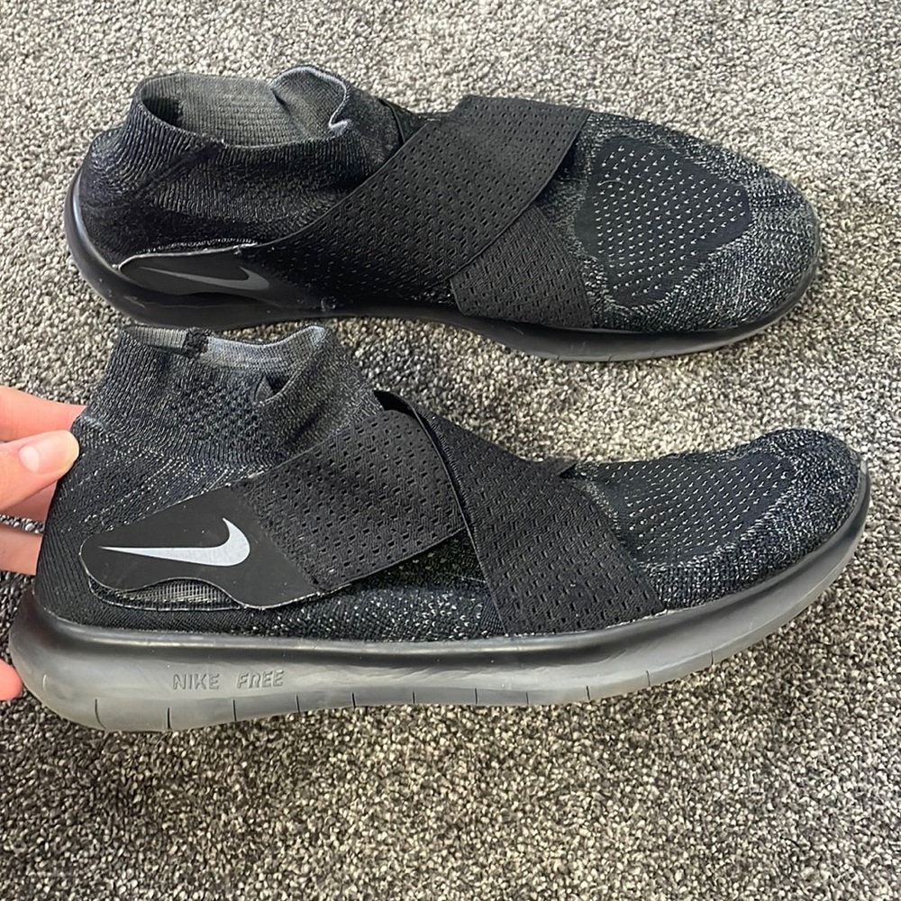 Nike free run motion fly knit